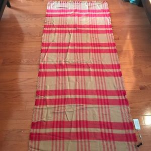 Tan and pink wrap 31x80